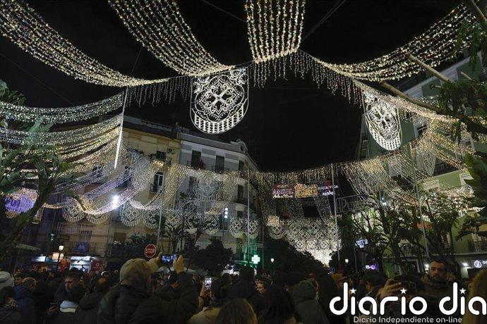 Las fallas buscan el "efecto wow" con iluminaciones que unen tradición, tecnología y sostenibilidad