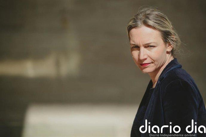 Lea Ypi publica 'Indignidad': "La dignidad tiene un componente interior que no puede quitar nadie"