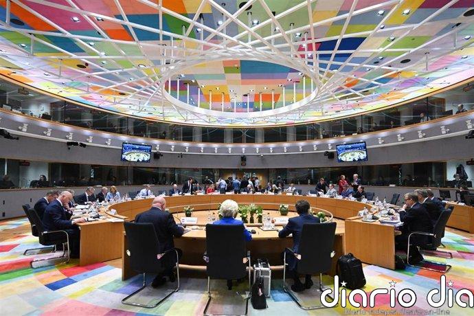 Líderes de UE buscan contener precios tras la guerra en Irán en una cumbre "rehén" del veto de Orbán a Ucrania