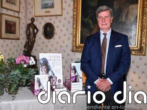 Los Alba escenifican su unión arropando a Cayetano Martínez de Irujo en el último homenaje a la duquesa de Alba en Liria