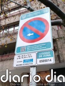 Los camiones botelleros duplican su tiempo de carga y descarga en el Centro atendiendo a las demandas de la hostelería