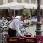 Los costes laborales y los salarios suben a cierre de 2025 hasta cifras récord en 25 años