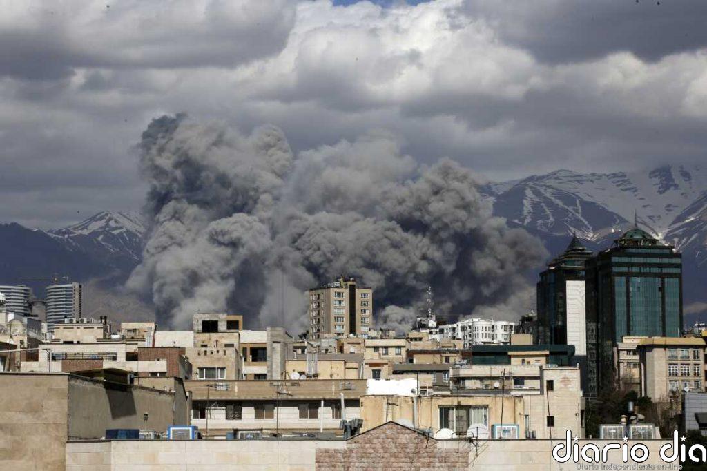 Los iraníes están atrapados entre la guerra y la represión