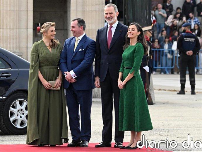 Los Reyes Felipe y Letizia, su cariñoso recibimiento a los Grandes Duques de Luxemburgo en su primer viaje a España