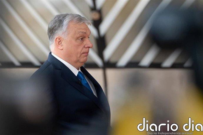 Los Veintisiete exigen a Orbán cumplir con sus compromisos con la UE y desbloquear el préstamo a Ucrania