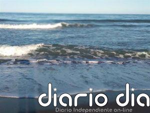 Málaga cierra al baño una parte de playa del Campo de Golf como medida preventiva por presencia de la bacteria E.coli