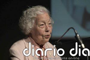 María Xosé Queizán, nueva académica de honor de la Real Academia Galega