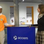 Marina, de un matrimonio forzoso en Costa de Marfil a la nueva vida en España: "Mi sueño es volver a vivir con mi hijo"