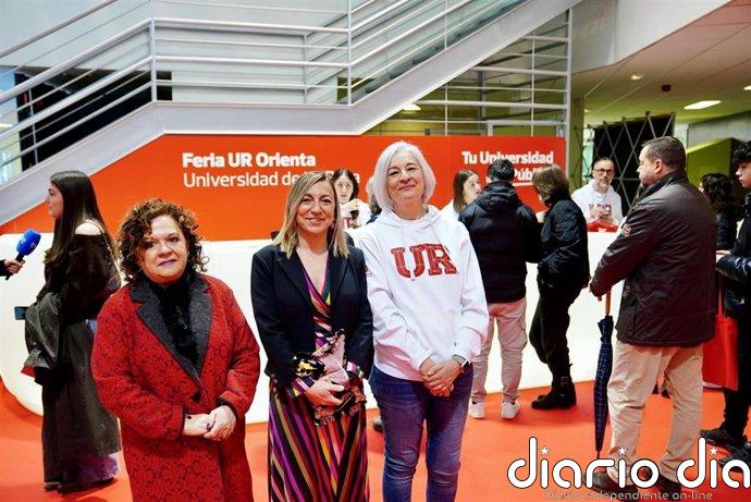 Más de 1.200 personas participan en la Feria UR Orienta, que ha presentado los 20 grados de la UR