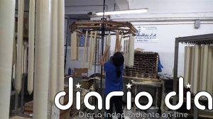 Más de 100.000 kilos de velas salen desde Andújar (Jaén) para iluminar procesiones y cultos de Semana Santa en España