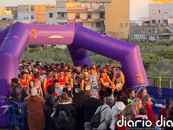 Más de 350 corredores participan en Benahadux (Almería) en la segunda prueba de 'Carreras Populares'