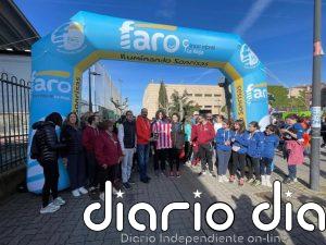 Más de mil personas caminan en memoria de Dani, fallecido por cáncer, y recaudan fondos para 'Faro' en Villamediana