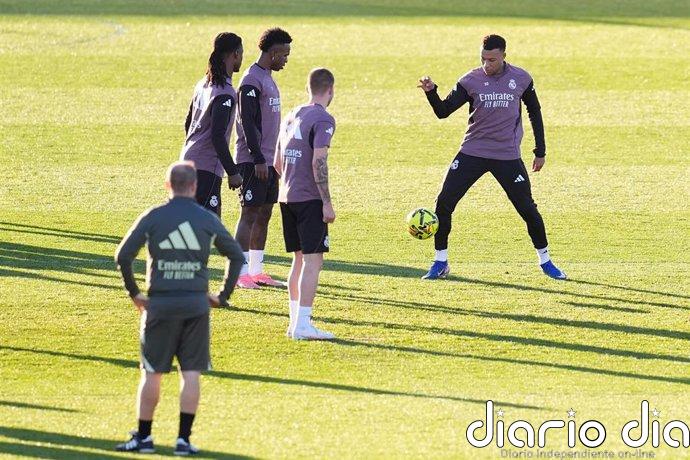 Mbappé entrena con el grupo y apunta a la vuelta contra el City