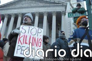 México denuncia la muerte de trece de sus ciudadanos en operaciones o bajo custodia del ICE de EEUU