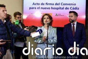 Montero apoya a Puente con AVE a Málaga porque "la Junta mentía" con las pérdidas: "Lo más importante es la seguridad"