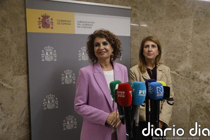 Montero replica al PP que el Gobierno "adoptará todas las medidas importantes" para bajar costes ante la guerra en Irán