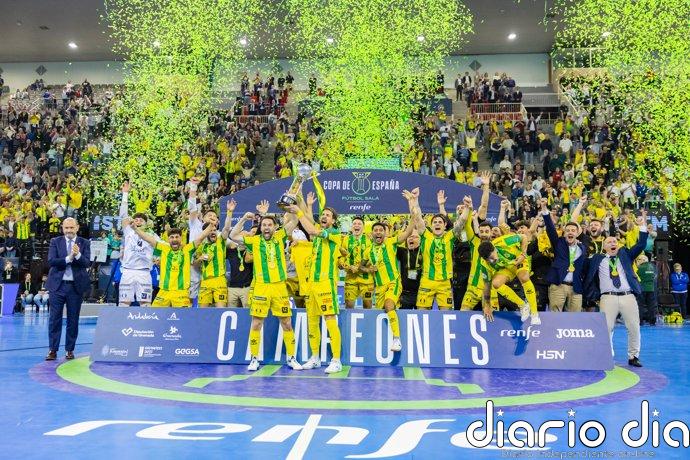 Moreno felicita al Jaén Paraíso Interior por ganar su cuarta Copa de España tras vencer en Granada al FC Barcelona