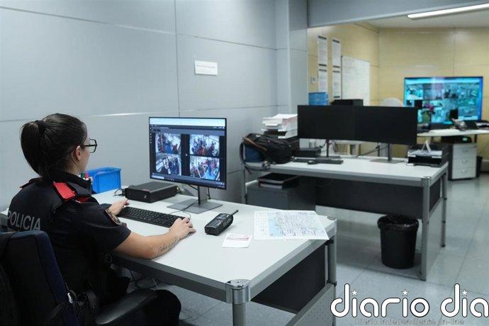 Mossos alcanza un "máximo histórico" al ser el cuerpo con más mujeres en España, un 24,91%