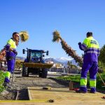Motril (Granada) refuerza el personal de limpieza y la puesta a punto de sus playas de cara a Semana Santa