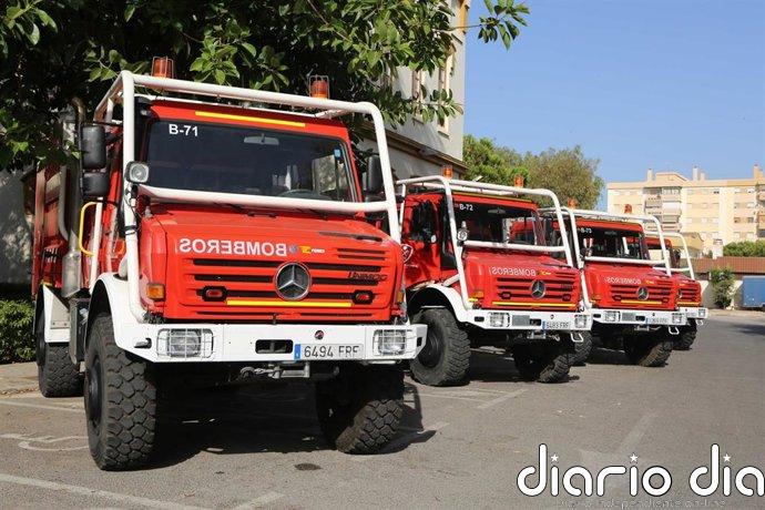 Movilizados tres grupos de bomberos forestales durante el Domingo de Ramos por un incendio en Aroche (Huelva)