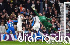 Musso sujeta a un Atlético con billete para cuartos de Champions League