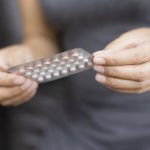 No encuentra mayor prevalencia de hipertensión intracraneal idiopática en mujeres que usan anticonceptivos hormonales