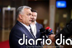 Orbán avisa a los líderes de que solo apoyará a Ucrania si recibe petróleo: "Todo lo demás es un cuento de hadas"