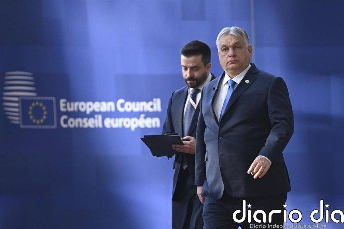 Orbán se enroca en su veto al préstamo europeo a Ucrania pese a la presión del resto de líderes de la UE
