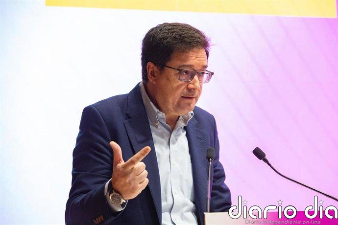 Óscar López tacha a Ayuso de "presidenta machista" y la acusa de liderar una "guerra cultural contra el feminismo"