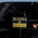 Pagar la hipoteca es un 36% más barato que hacer frente a la renta del alquiler, según Idealista