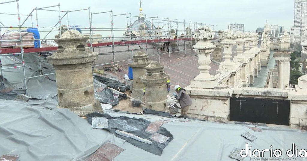 Patrimonio Nacional rehabilita la cubierta del Palacio Real