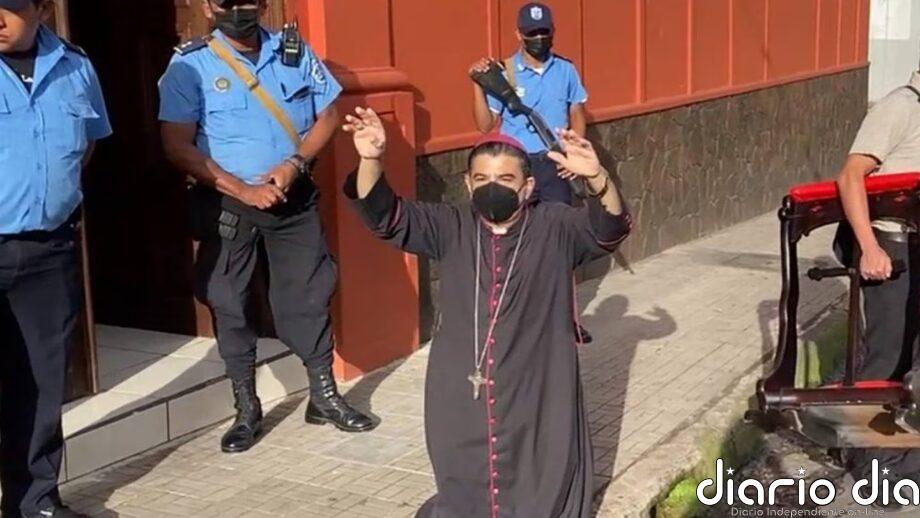 Persecución religiosa en Nicaragua se ahonda con vigilancia, exilio y restricciones a la fe