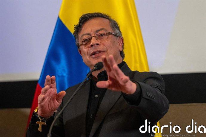 Petro subraya que la exportación de cocaína "es cada vez más ecuatoriana" y pide a Noboa reforzar la seguridad