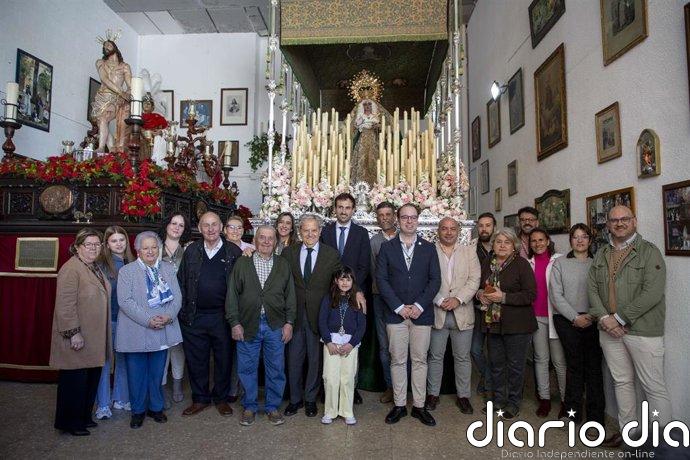 Presentada la restauración del palio de Nuestra Señora de la Esperanza de Villanueva de Córdoba