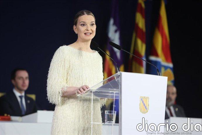 Prohens pone en valor "el papel esencial" de las enfermeras en la transformación del sistema sanitario