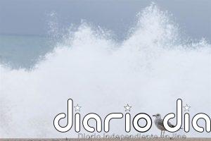 Protección Civil activa el Procicat por fuerte oleaje este domingo en el nordeste de Catalunya