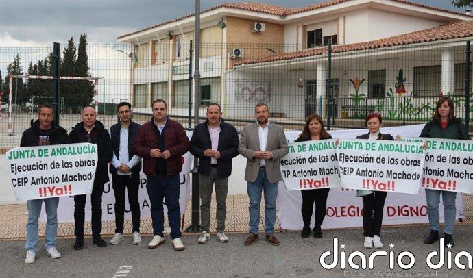 PSOE reprocha a la Junta que no haya "movido ni un ladrillo" en seis años en el CEIP Antonio Machado de Peal de Becerro