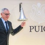 Puig informa de que está en conversaciones con la estadounidense Estée Lauder para una posible fusión