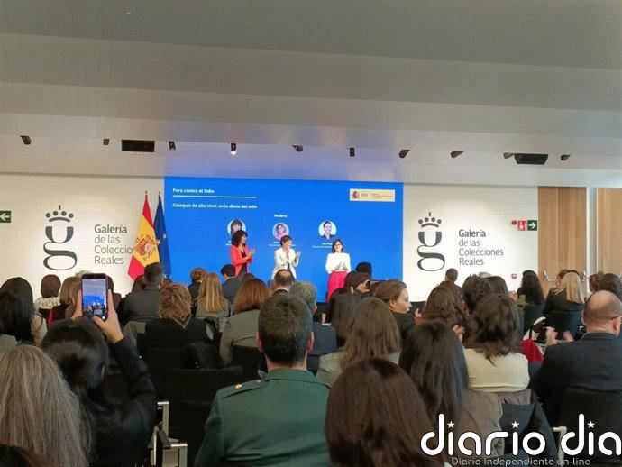 Rego y Redondo abogan por "límites" a las redes sociales: "Hay caudillos digitales a costa de la explotación infantil"