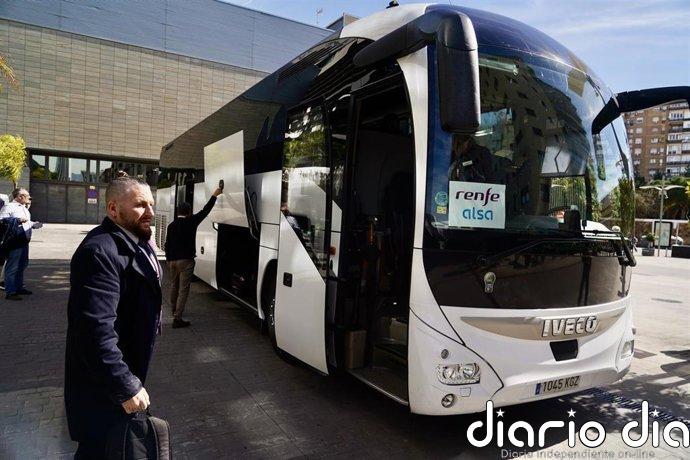 Renfe creará una empresa de autobuses para dar un mejor servicio cuando hay cortes por obras o por eventos climáticos