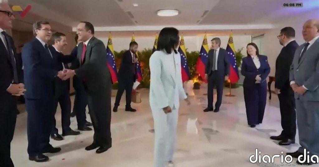 Repsol firma un acuerdo “estratégico” con Venezuela para la producción de gas