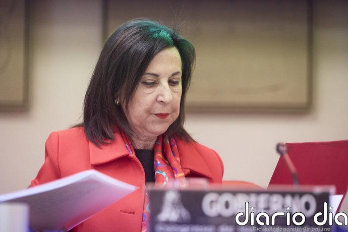 Robles afirma que la restricción en bases de EEUU "no rompe vínculo con la OTAN ni la responsabilidad de España"