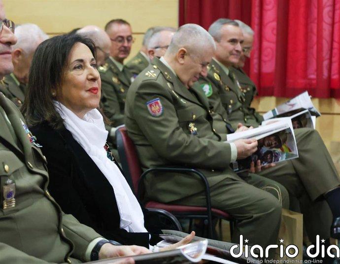 Robles muestra su orgullo por los militares desplegados en Líbano, Irak y Turquía "en la difícil situación" actual