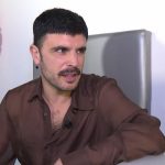 Rodrigo Cuevas presenta su “Manual de belleza”