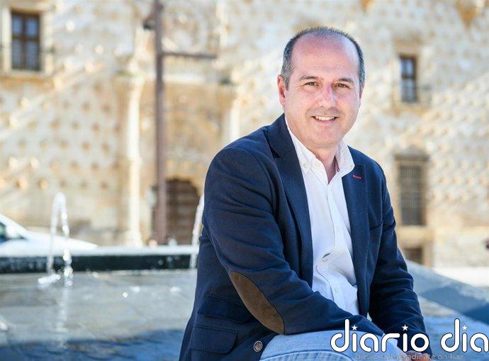 Rojo acusa a Guarinos de "desgana" y exige probar su acusación por el "falso agujero" heredado de 23 millones