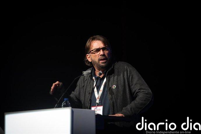 Ros (UGT) pide acabar con "dilaciones tácticas" en el debate de los Presupuestos catalanes