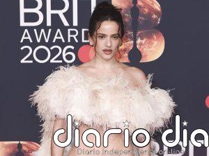 Rosalía alcanza el éxtasis y lleva al delirio al público en su primer concierto en Madrid. ¡Una experiencia religiosa!