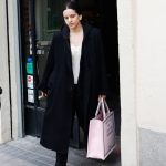 Rosalía: su plan 'libanés' con Loli Bahía, y el bolso más codiciado de Dior, antes de su primer concierto en Madrid