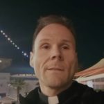 Sacerdotes de Almería y una familia de Málaga llegan a El Cairo y volarán a Madrid tras quedar atrapados en Jerusalén