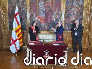 Sara Belbeida (PSC) toma posesión como primera concejal de origen árabe y musulmana de Barcelona